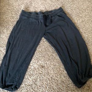 Capri jogging pants